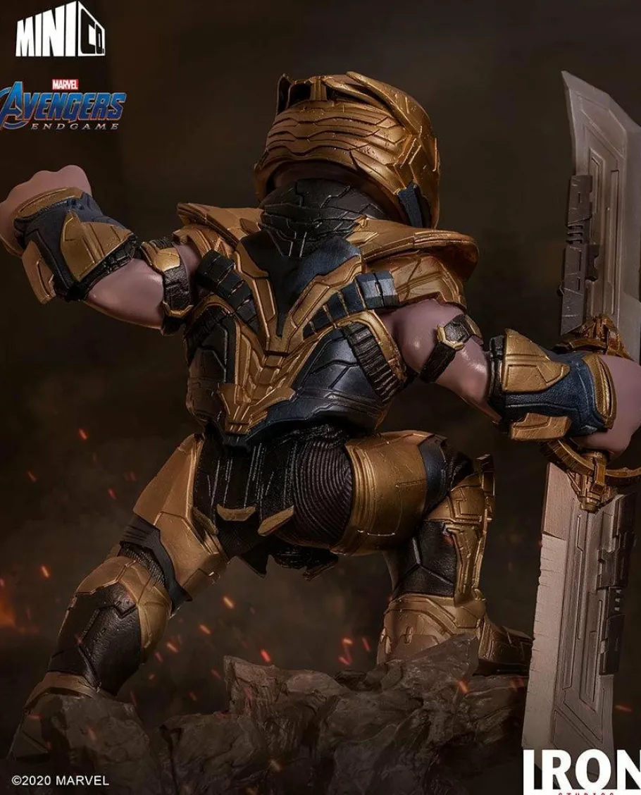 Designer Vinyl>The Avengers Avengers 4: Endgame - Thanos Minico 7” Vinyl Figure