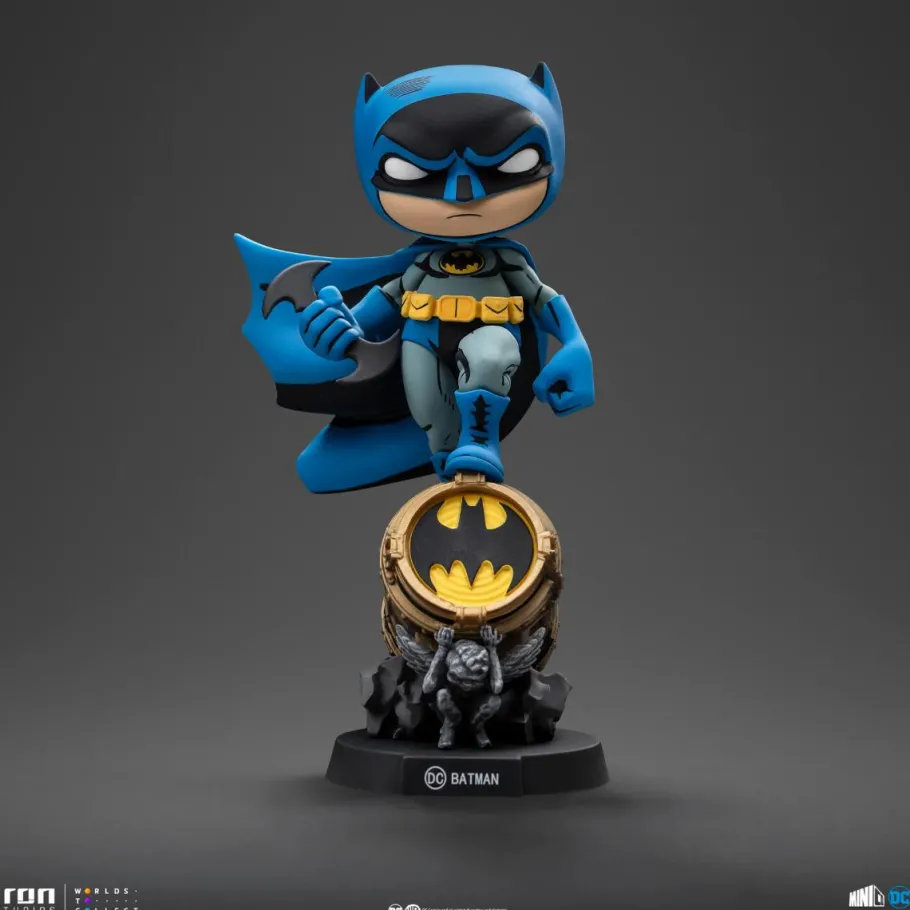 Designer Vinyl>Batman - on Bat-Signal (Blue Variant) MiniCo 7" Vinyl Figure