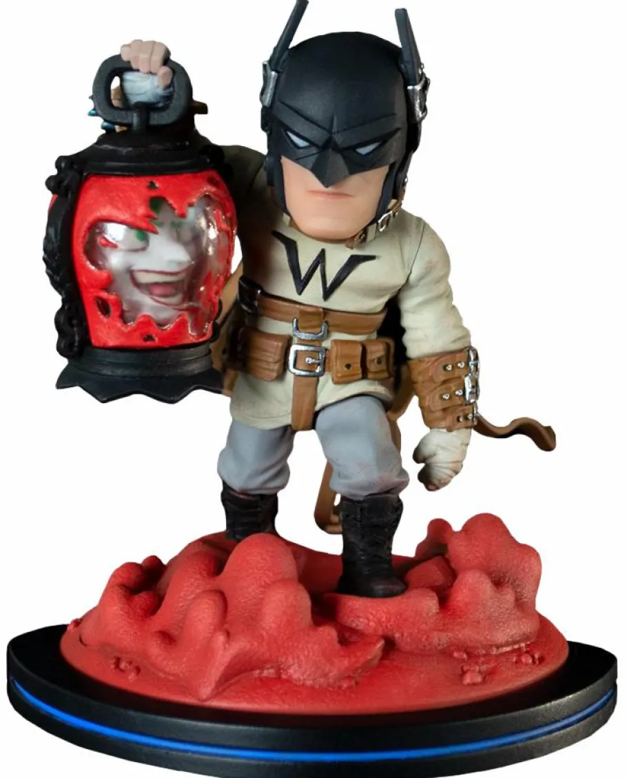 Designer Vinyl>Batman - Last Knight on Earth Q-Fig 4” Vinyl Figure