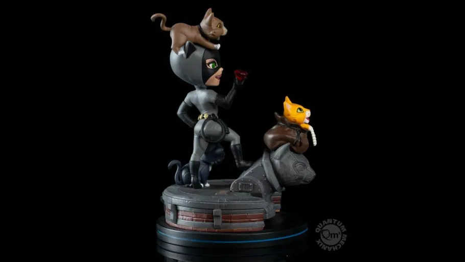 Designer Vinyl>Batman : The Animated Series - Catwoman Q-Fig 5” Vinyl Figure