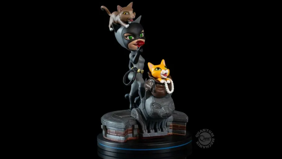 Designer Vinyl>Batman : The Animated Series - Catwoman Q-Fig 5” Vinyl Figure