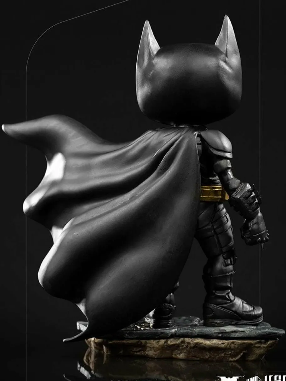Designer Vinyl>Batman : The Dark Knight - MiniCo 6” Vinyl Figure