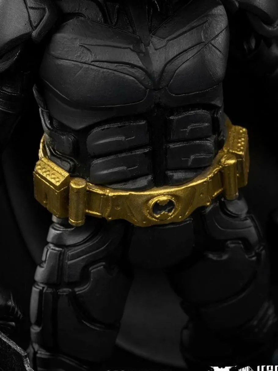 Designer Vinyl>Batman : The Dark Knight - MiniCo 6” Vinyl Figure