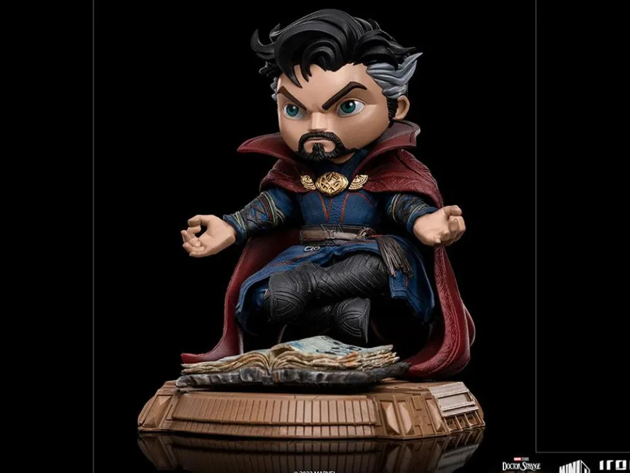 Designer Vinyl>Doctor Strange in the Multiverse of Madness - Stephen Strange MiniCo 6” Vinyl Figure