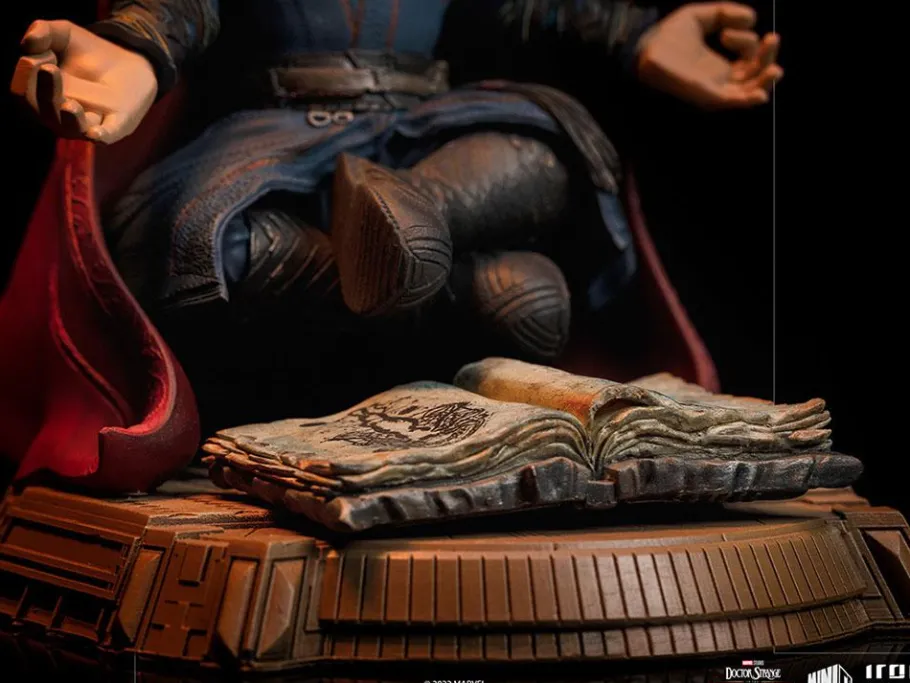 Designer Vinyl>Doctor Strange in the Multiverse of Madness - Stephen Strange MiniCo 6” Vinyl Figure