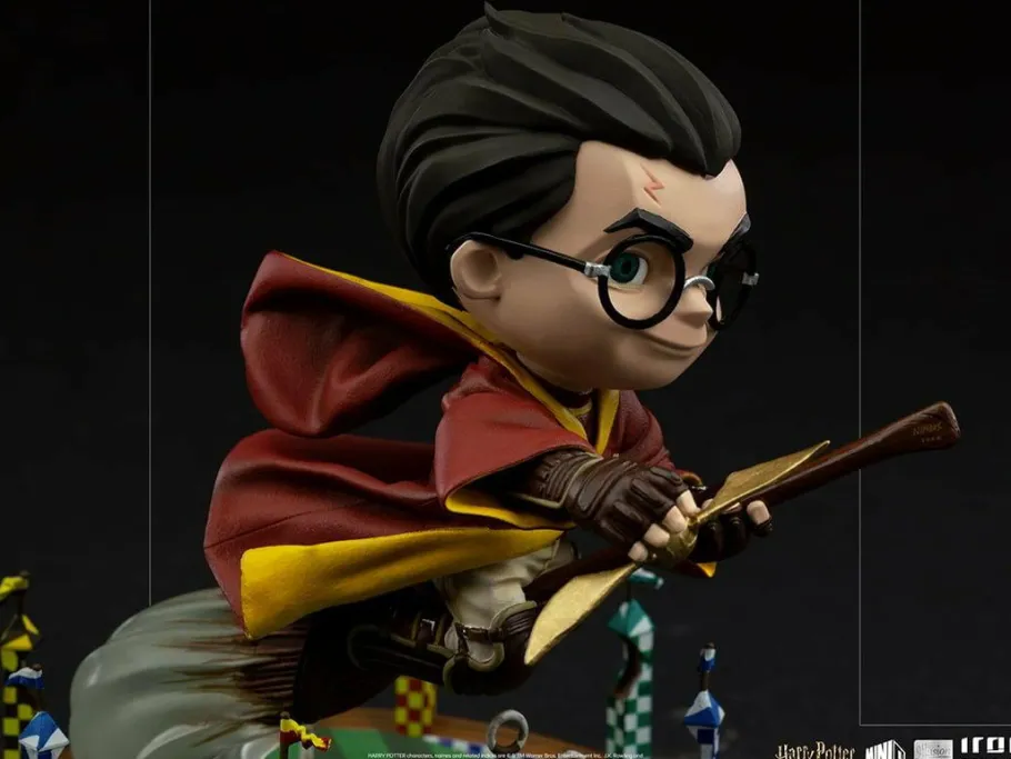 Designer Vinyl>Harry Potter - at the Quidditch Match MiniCo 7” Vinyl Figure