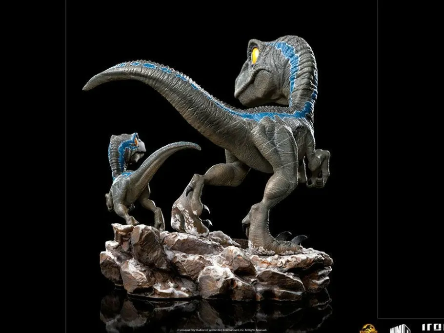 Designer Vinyl>Jurassic World : Dominion - Blue & Beta Velociraptor MiniCo 5” Vinyl Figure