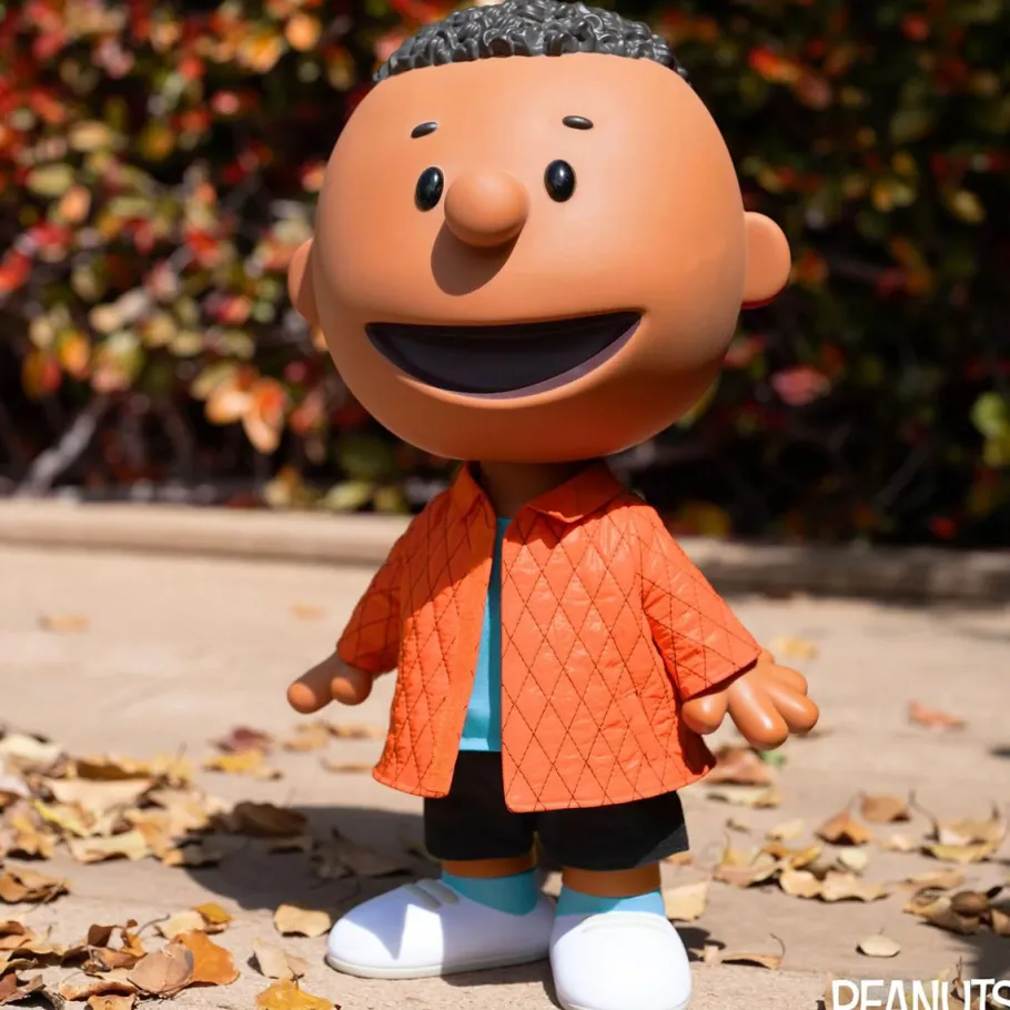 Designer Vinyl>Peanuts - Franklin SuperSize 16" Vinyl Figure
