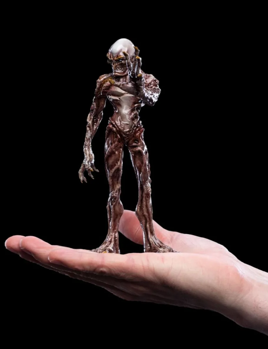 Designer Vinyl>Stranger Things - Eleven & Vecna Mini Epics 7" Vinyl Figure 2-Pack