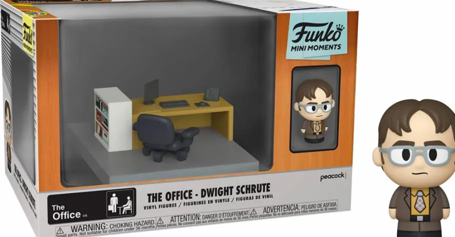 Designer Vinyl>The Office - Dwight Schrute with Dunder Mifflin Office Diorama Mini Moments Vinyl Figure