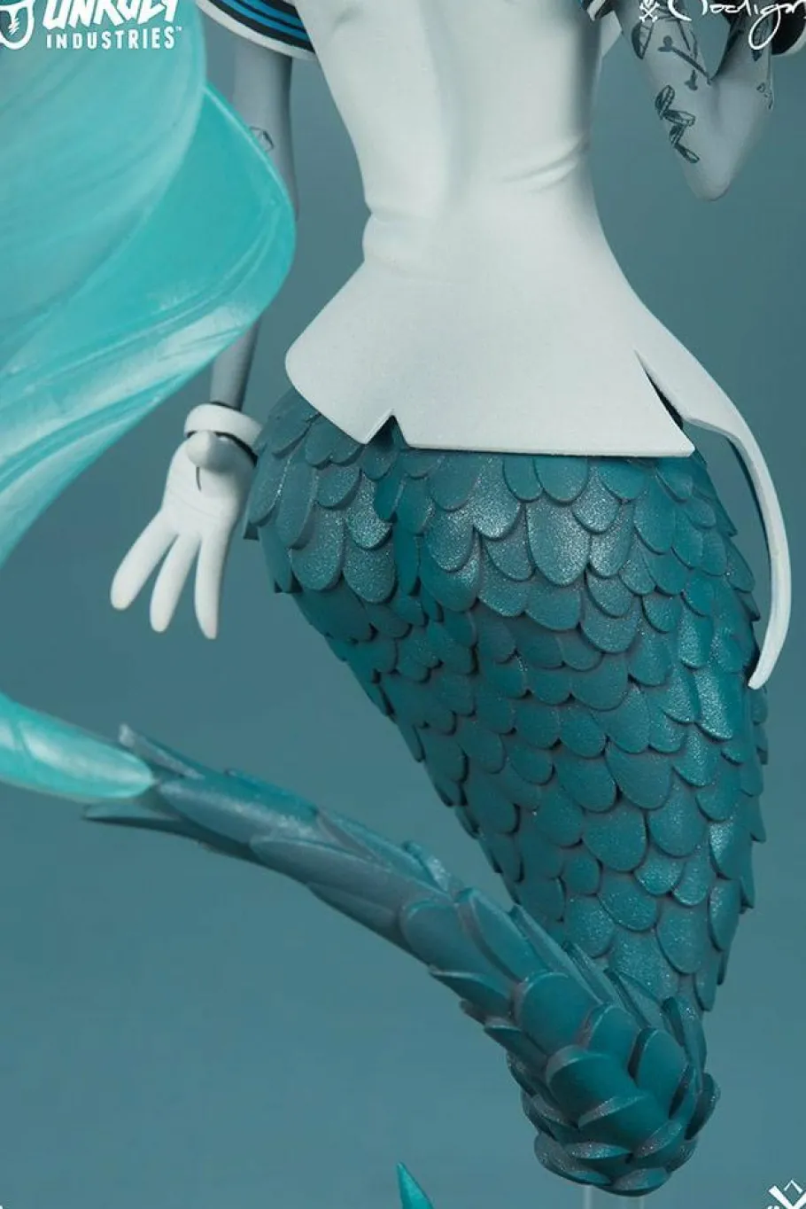 Designer Vinyl>Unruly Industries - Canary Blu 8” Vinyl Figure by Hainanu “nooligan” Saulque