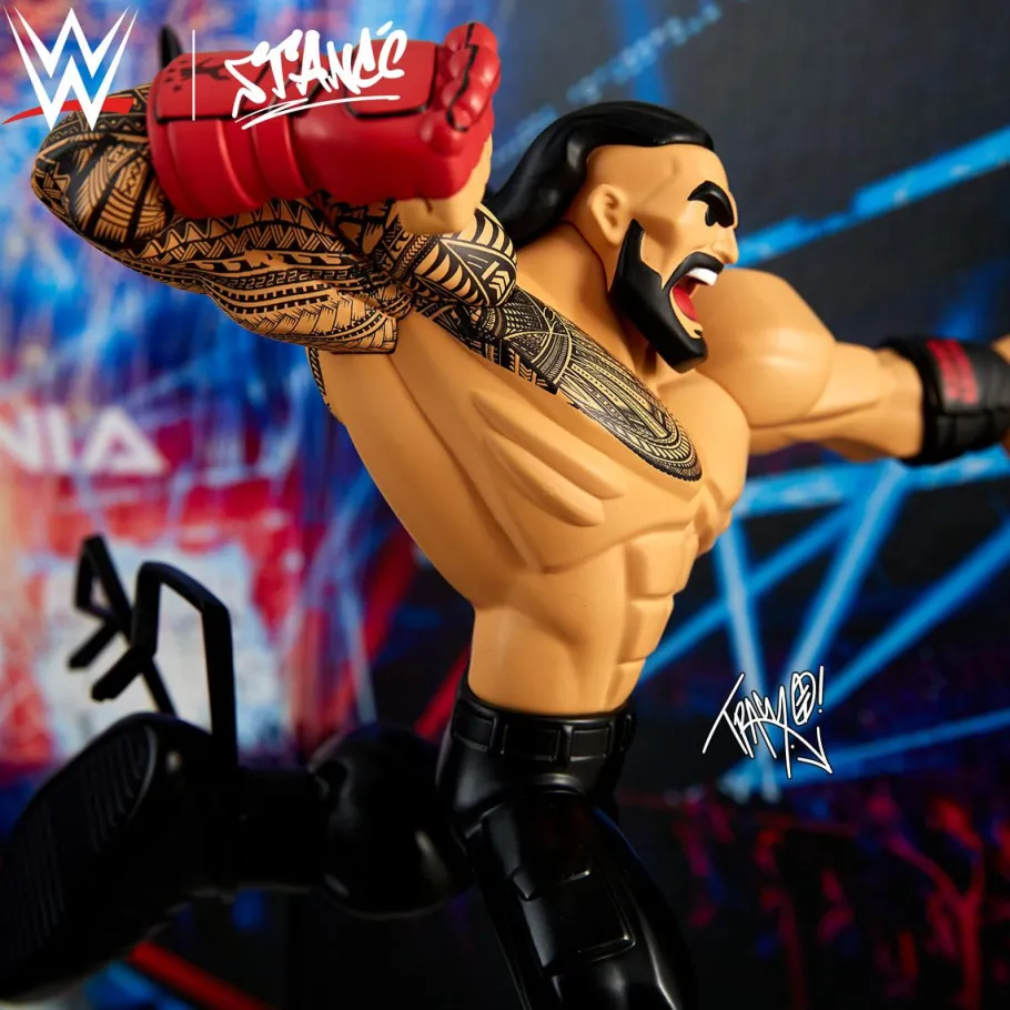 Designer Vinyl>WWE - Roman Reigns Limited Edition 8.5" Vinyl Figure by Tracy Tubera